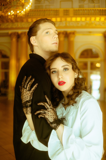 Заказать фотосессию Love Story в студии от сети фотостудий Fashion Box в Волгограде 

 – фото № 38