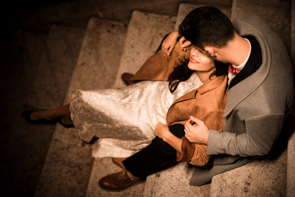Заказать фотосессию Love Story в студии от сети фотостудий Fashion Box в Волгограде 

 – фото № 1