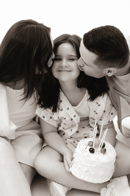 Заказать фотосессию для именинника в Волгограде в студии от Fashion Box

 – фото № 5