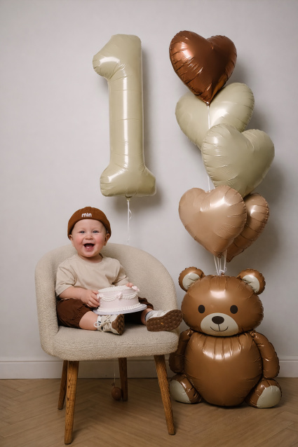 Заказать фотосессию для именинника в Волгограде в студии от Fashion Box

 – фото № 6