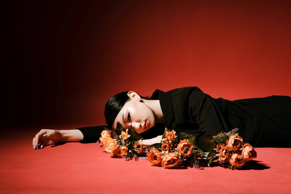 Заказать индивидуальную фотосессию в 2-х образах в Волгограде по низким ценам от фотостудии Fashion Box
 – фото № 4