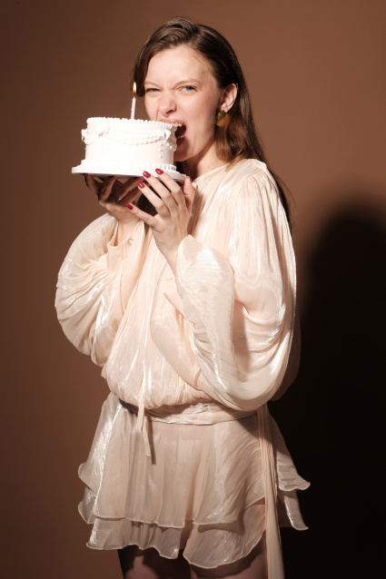 Заказать фотосессию для именинника в Волгограде в студии от Fashion Box

 – фото № 2